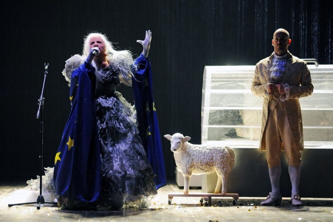 Candide - Scena 05 - Cunegonde-Europa