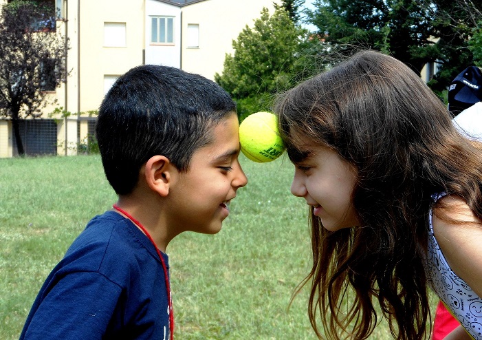 Un “coro di storie” per raccontare la fratellanza e la solidarietà delle culture. FTS premiata