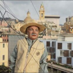 Tonino Conte nello splendido documentario “Qui ci vorrebbe un regista”